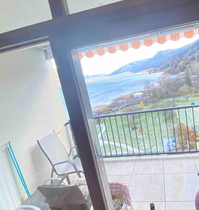 Appartement Mit Seeblick Am Ossiacher See Филлах Экстерьер фото