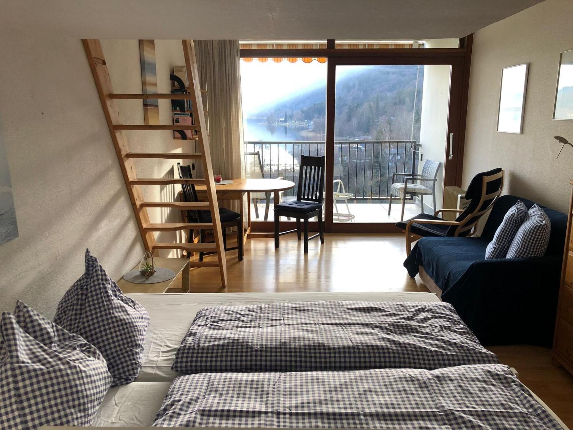 Appartement Mit Seeblick Am Ossiacher See Филлах Экстерьер фото